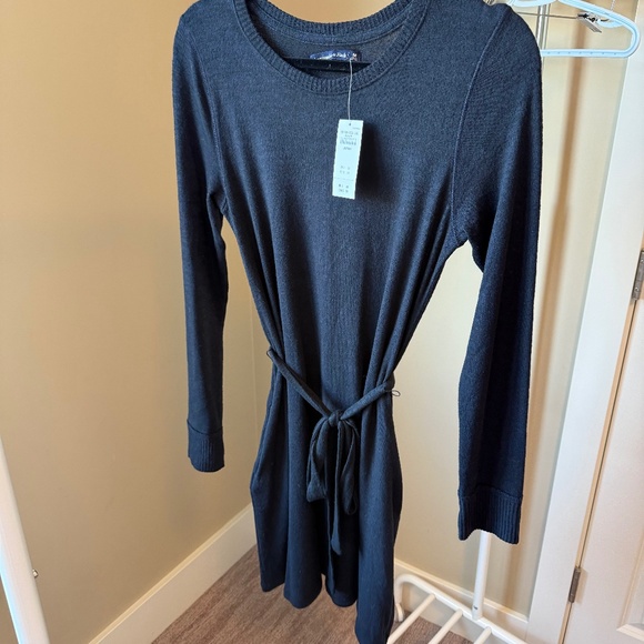Abercrombie Navy Sweater Dress - Picture 1 of 4